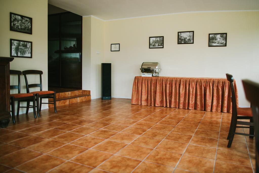 Bed and Breakfast Bobrowa Dolina Ryn  Esterno foto